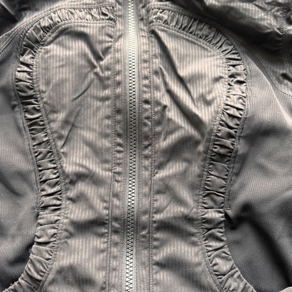 Lululemon Dance Studio Jacket sz 4 black - Picture 2 of 3